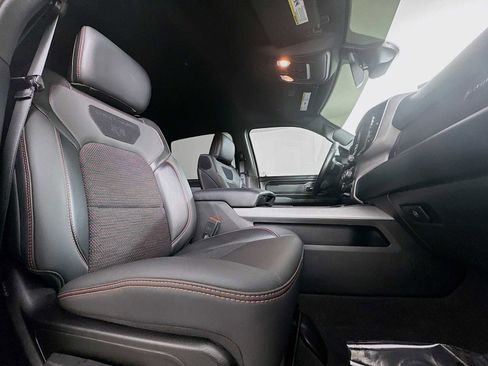 Used 2022 RAM 1500 Big Horn w/ Built-to-serve Edition image 25