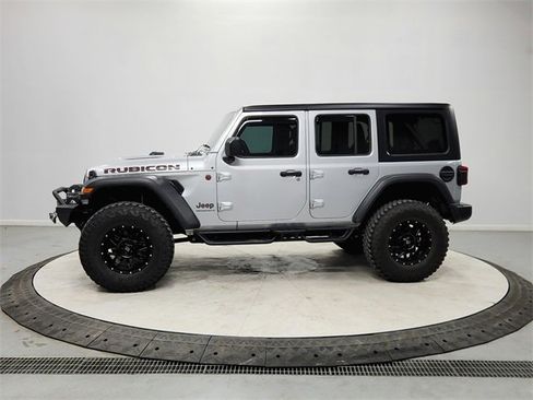 Used 2024 Jeep Wrangler Unlimited Rubicon w/ Technology Group image 4
