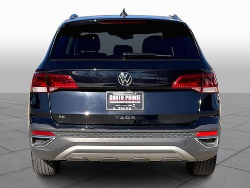 Used 2024 Volkswagen Taos SE image 5