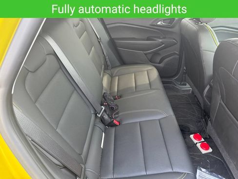 Used 2025 Chevrolet Trax ACTIV w/ Driver Confidence Package FWD image 19