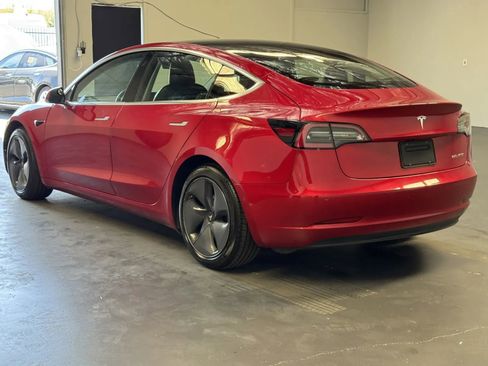 Used 2020 Tesla Model 3 Performance image 2