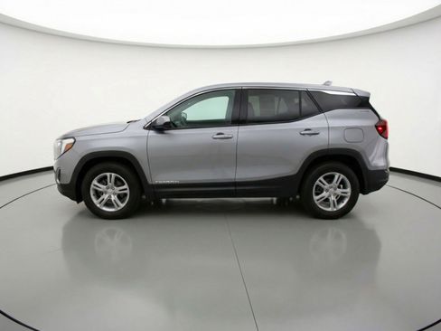 Used 2024 GMC Terrain SLE FWD image 5