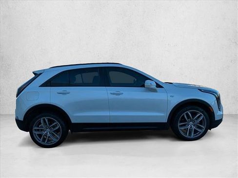 Used 2022 Cadillac XT4 Sport image 4