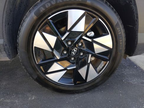 Used 2025 Hyundai Kona SEL image 13