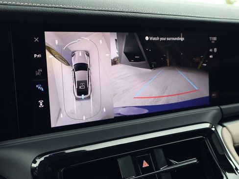 Certified 2024 Porsche Panamera image 19