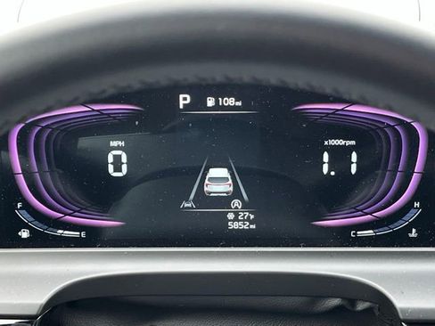 Certified 2025 Kia Seltos S image 30