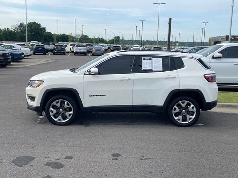 Used 2021 Jeep Compass Limited AWD/4WD image 4