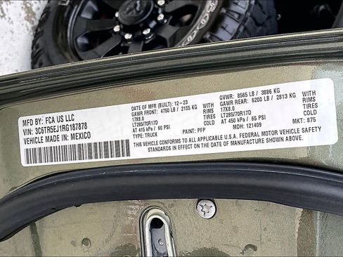Used 2024 RAM 2500 Power Wagon w/ Level 2 Equipment Group AWD/4WD image 34