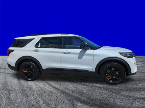 New 2026 Ford Explorer Tremor image 3