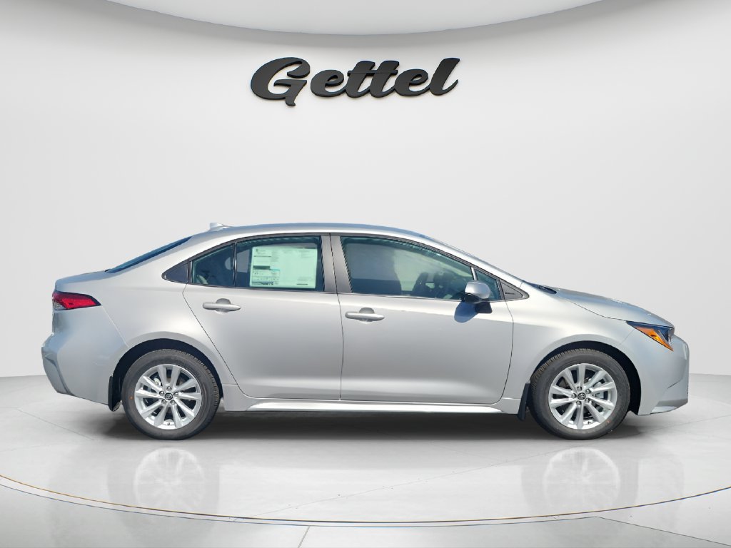 New 2027 Toyota Corolla LE w/ LE Premium Package FWD image 4