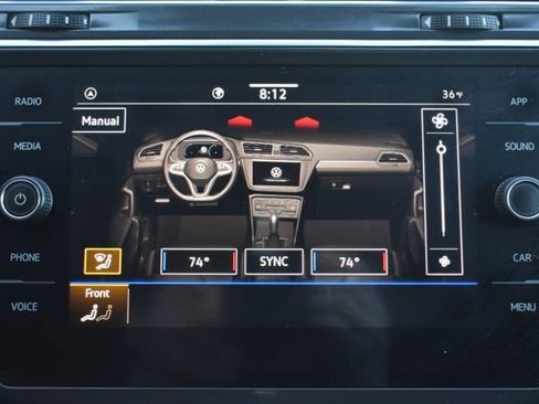 Used 2023 Volkswagen Tiguan SE image 27