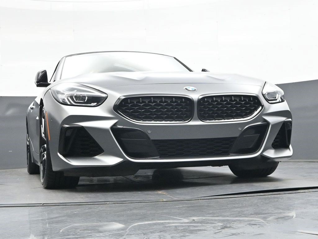Used 2021 BMW Z4 M40i w/ Executive Package RWD image 36