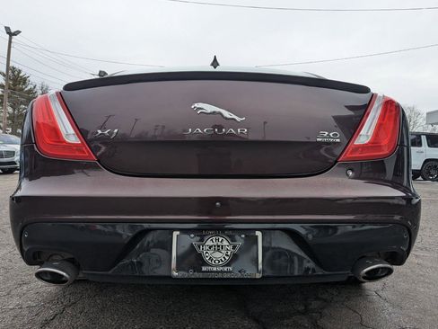 Used 2019 Jaguar XJ R-Sport image 9