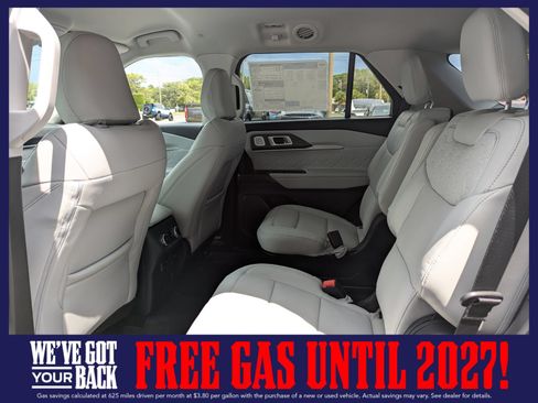 New 2026 Ford Explorer Platinum w/ LUX Leather Package AWD/4WD image 24