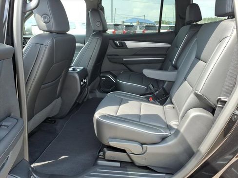 New 2026 Buick Enclave Preferred image 11