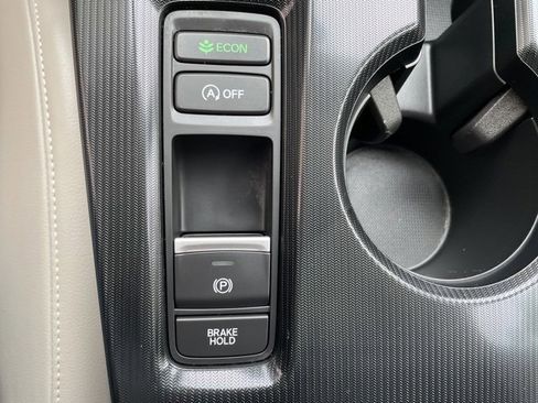 Certified 2023 Honda Civic EX-L image 19