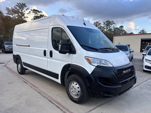 Used 2023 RAM ProMaster 2500 image 12