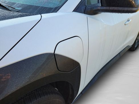 Used 2024 Toyota bZ4X XLE image 23