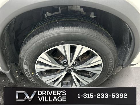 Used 2023 Nissan Rogue SV w/ SV Premium B Package AWD/4WD image 8