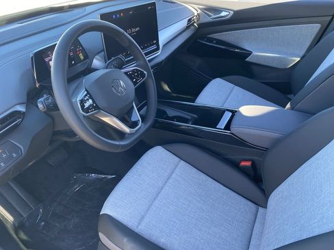 New 2026 Volkswagen ID.4 Pro RWD image 14