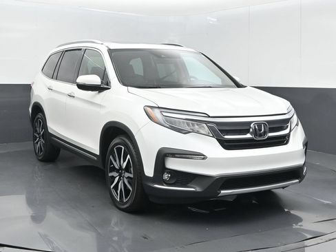Used 2021 Honda Pilot Touring image 3