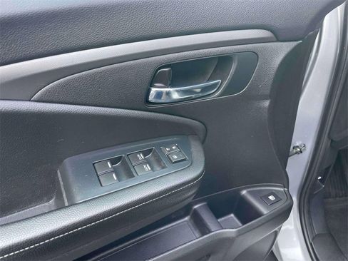 Certified 2023 Honda Ridgeline Sport image 17