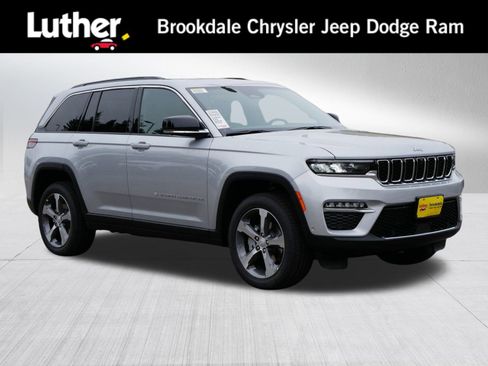 New 2025 Jeep Grand Cherokee Limited w/ Luxury Tech Group II image 1