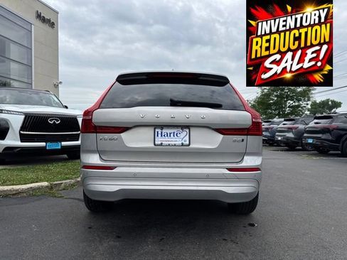Used 2022 Volvo XC60 B5 Momentum AWD/4WD image 8