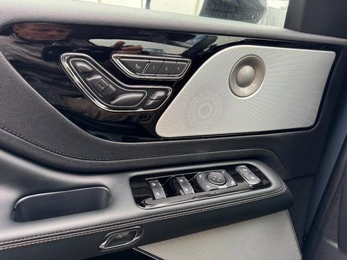 New 2025 Lincoln Aviator Reserve w/ Equipment Group 201A AWD/4WD image 25