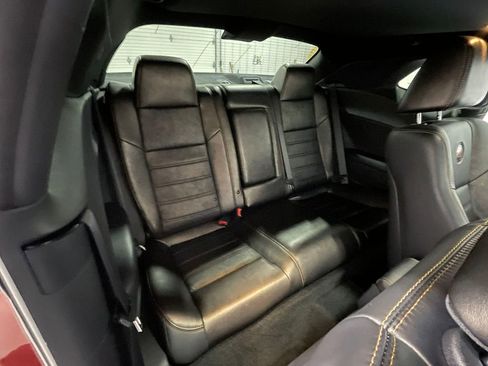 Used 2014 Dodge Challenger SXT image 52