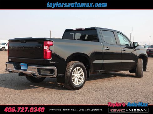 Used 2019 Chevrolet Silverado 1500 LT w/ Convenience Package AWD/4WD image 4