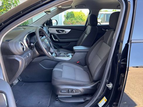 Used 2026 Chevrolet Blazer LT FWD image 28