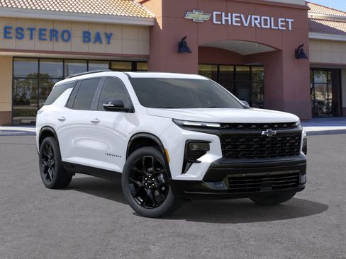 New 2026 Chevrolet Traverse RS w/ LPO, Floor Liner Package image 7