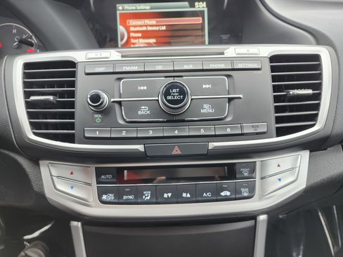 Used 2015 Honda Accord Sport image 28