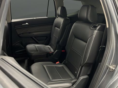 Used 2023 Volkswagen Atlas SEL R-Line AWD/4WD image 23