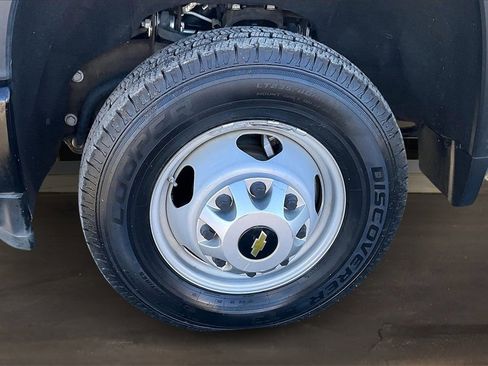 Used 2020 Chevrolet Silverado 3500 W/T w/ WT Fleet Convenience Package image 32