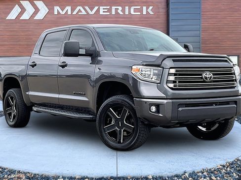 Used 2021 Toyota Tundra Limited w/ Limited Premium Package AWD/4WD image 1