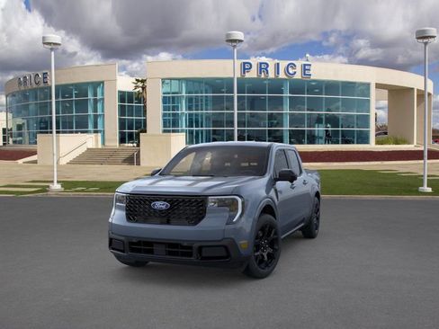 New 2026 Ford Maverick Lariat w/ Black Appearance Package image 2