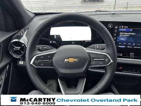 New 2026 Chevrolet Equinox LT image 9