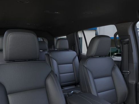 New 2026 Chevrolet Traverse LT image 24
