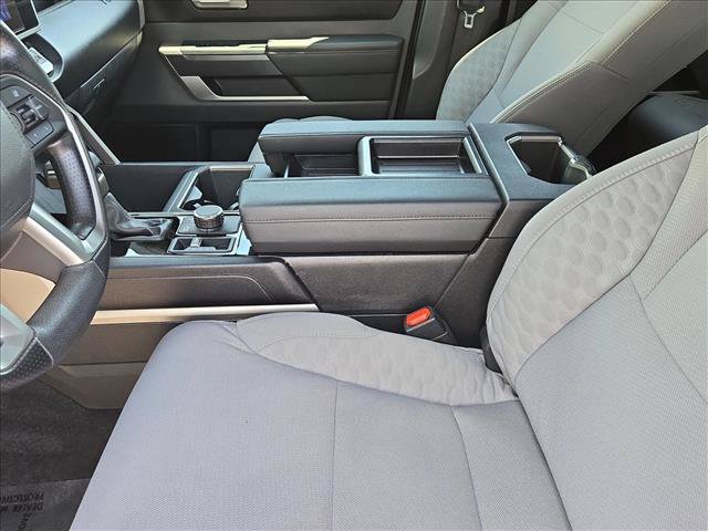 Used 2025 Toyota Tundra SR5 AWD/4WD image 16