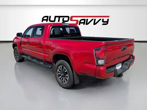 Used 2023 Toyota Tacoma TRD Sport AWD/4WD image 5