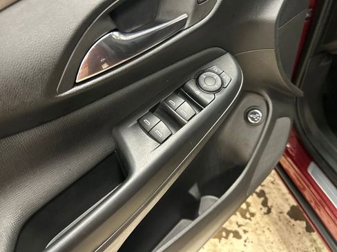 Certified 2024 Buick Envista Avenir FWD image 16