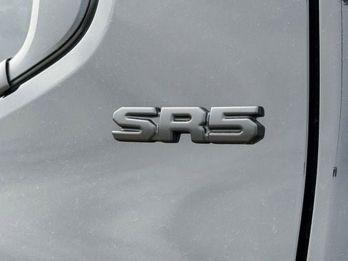 New 2026 Toyota Tacoma SR5 AWD/4WD image 9