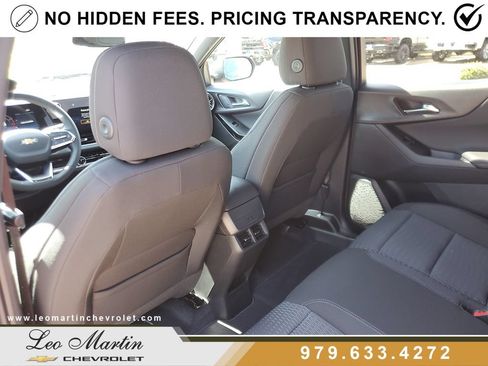 New 2026 Chevrolet Equinox LT FWD image 9