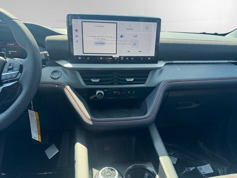 New 2026 Ford Explorer ST-Line w/ ST-Line Street Pack AWD/4WD image 11
