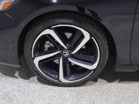 Used 2022 Honda Accord Sport image 7