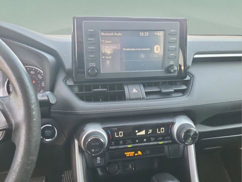 Used 2019 Toyota RAV4 XLE image 11