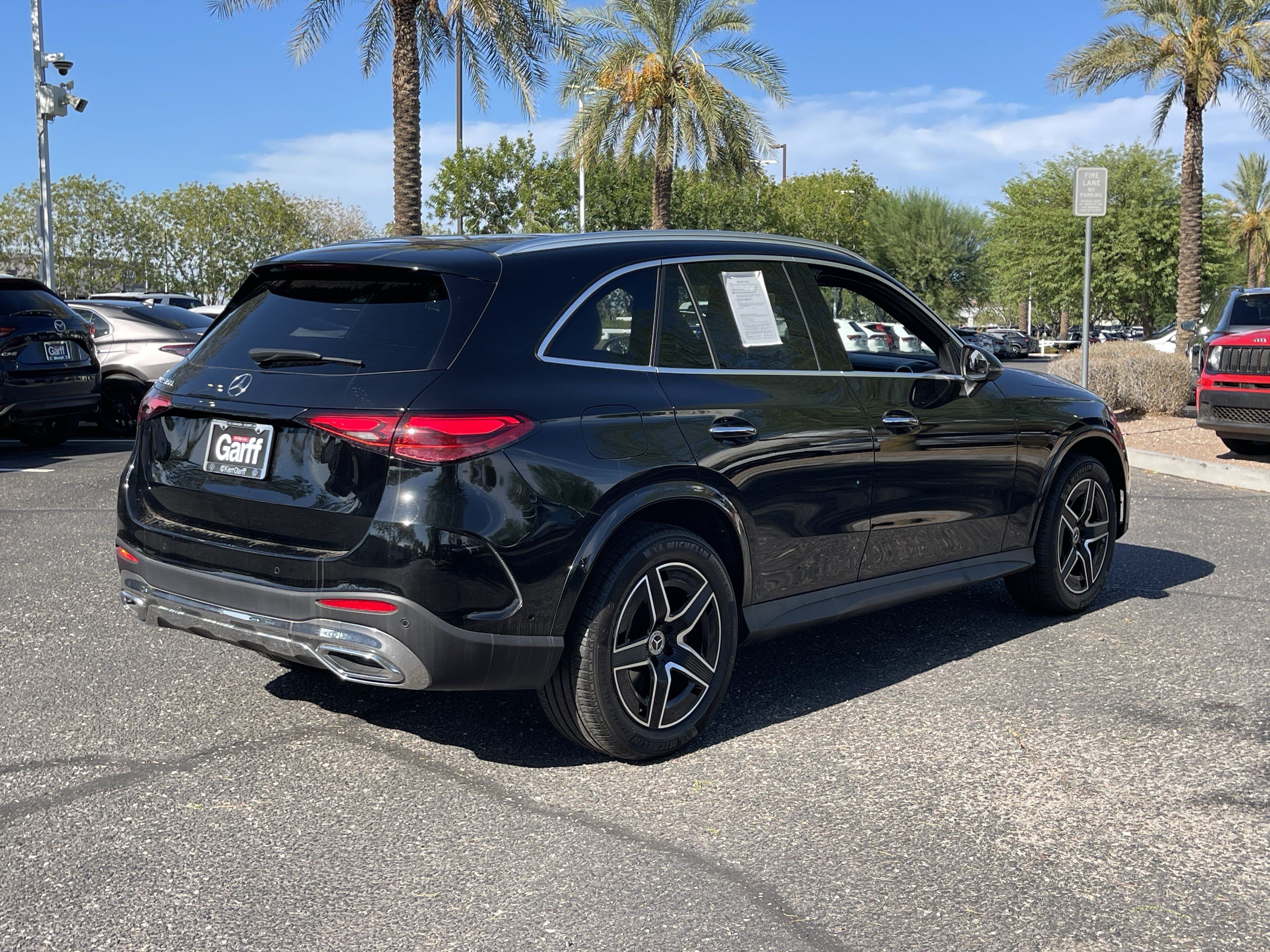 Used 2025 Mercedes-Benz GLC 300 image 5