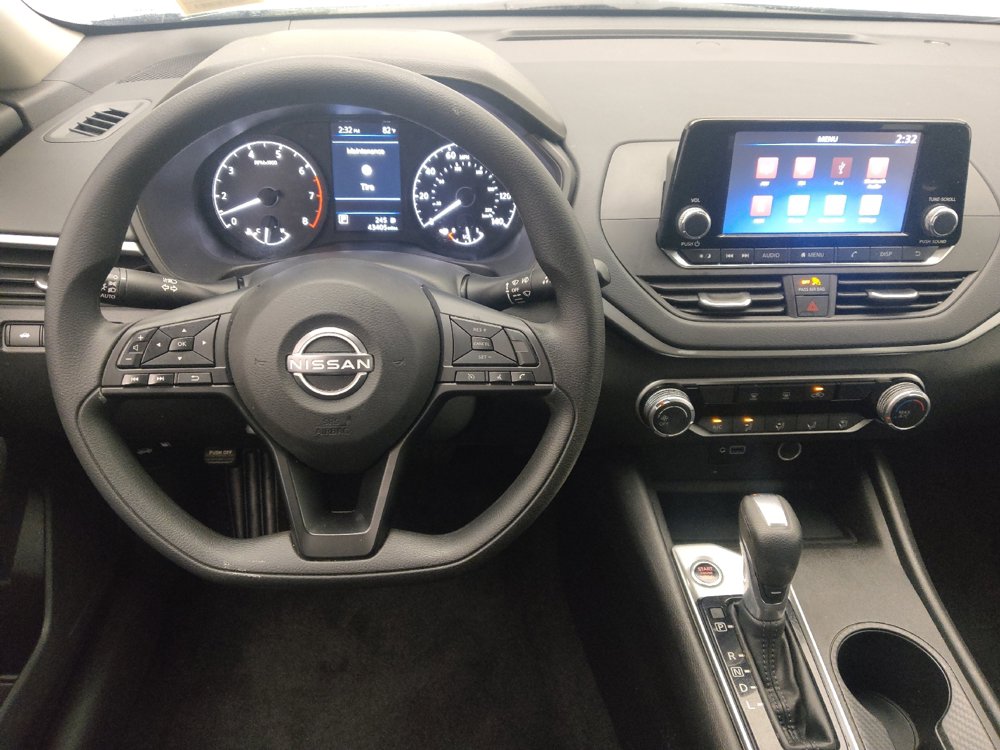 Used 2023 Nissan Altima 2.5 S FWD image 22
